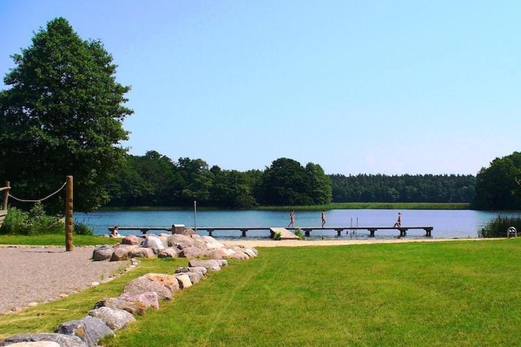 Holiday Resort Van Der Valk, Linstow Dobbin-Linstow エクステリア 写真